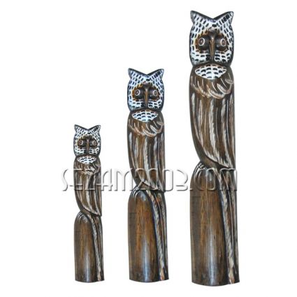 Owls - figures of wood