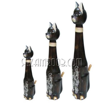 CATS made of wood decorated 