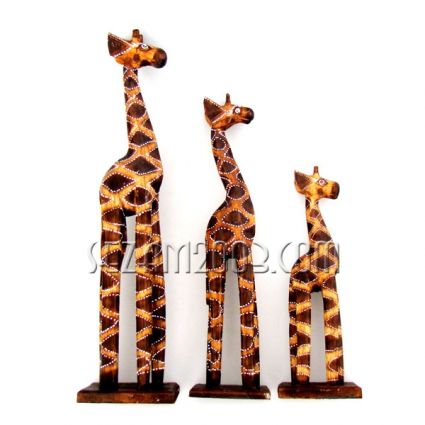 Giraffe - decorated figures of wood