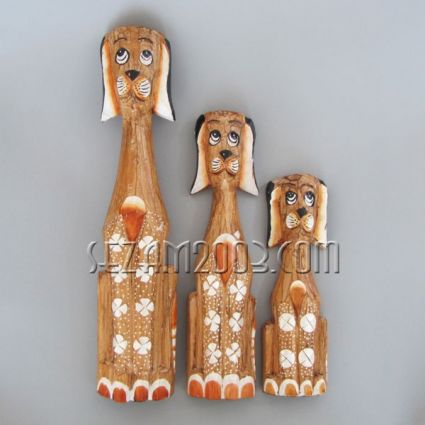 Wooden dogs decorated 3 pieces set