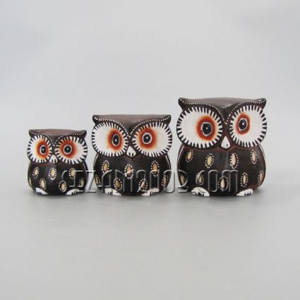 Wood owls decorated