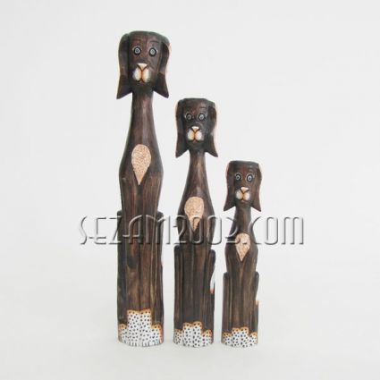 Wooden dogs decorated 3 pcs