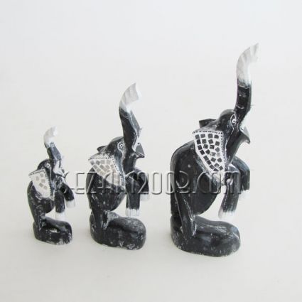 Wooden elephants, set of 3, decorated