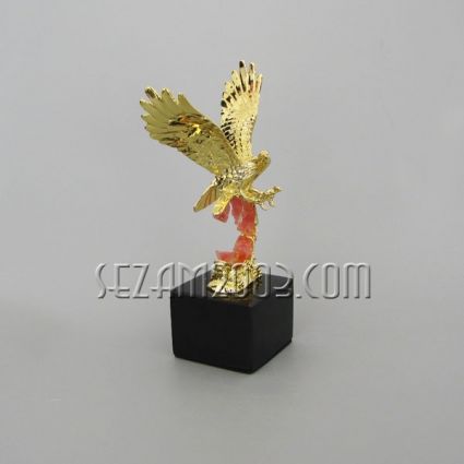 EAGLE-figure made of gilded metal+minerals