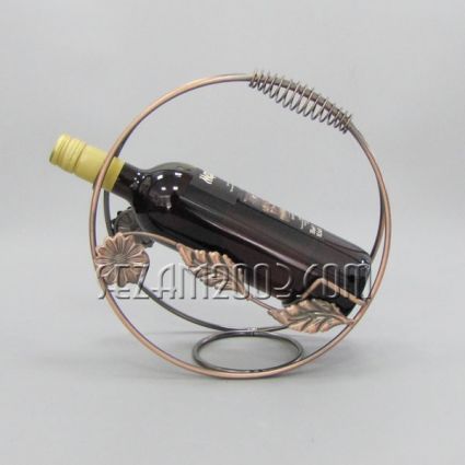 Metal wine bottle holder