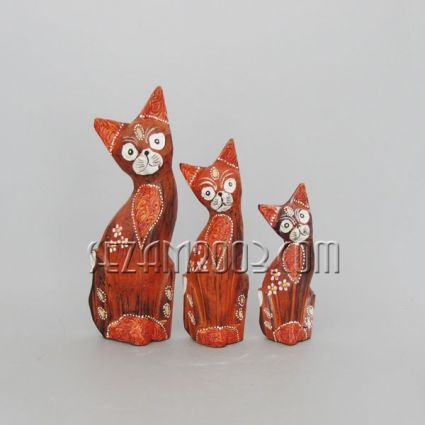 Котки от дърво декорирани - 3 бр.к-т