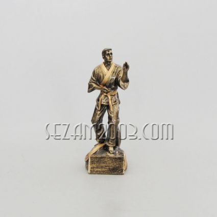 Karate - polyresin figure