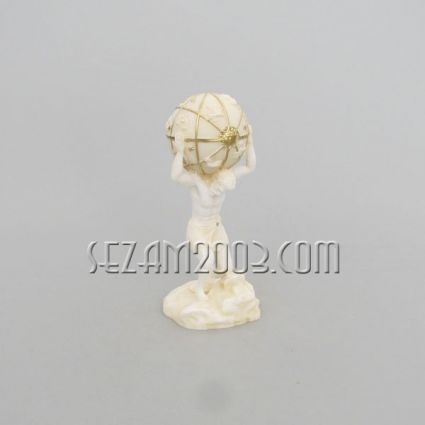 Atlas-Titan – alabaster figure